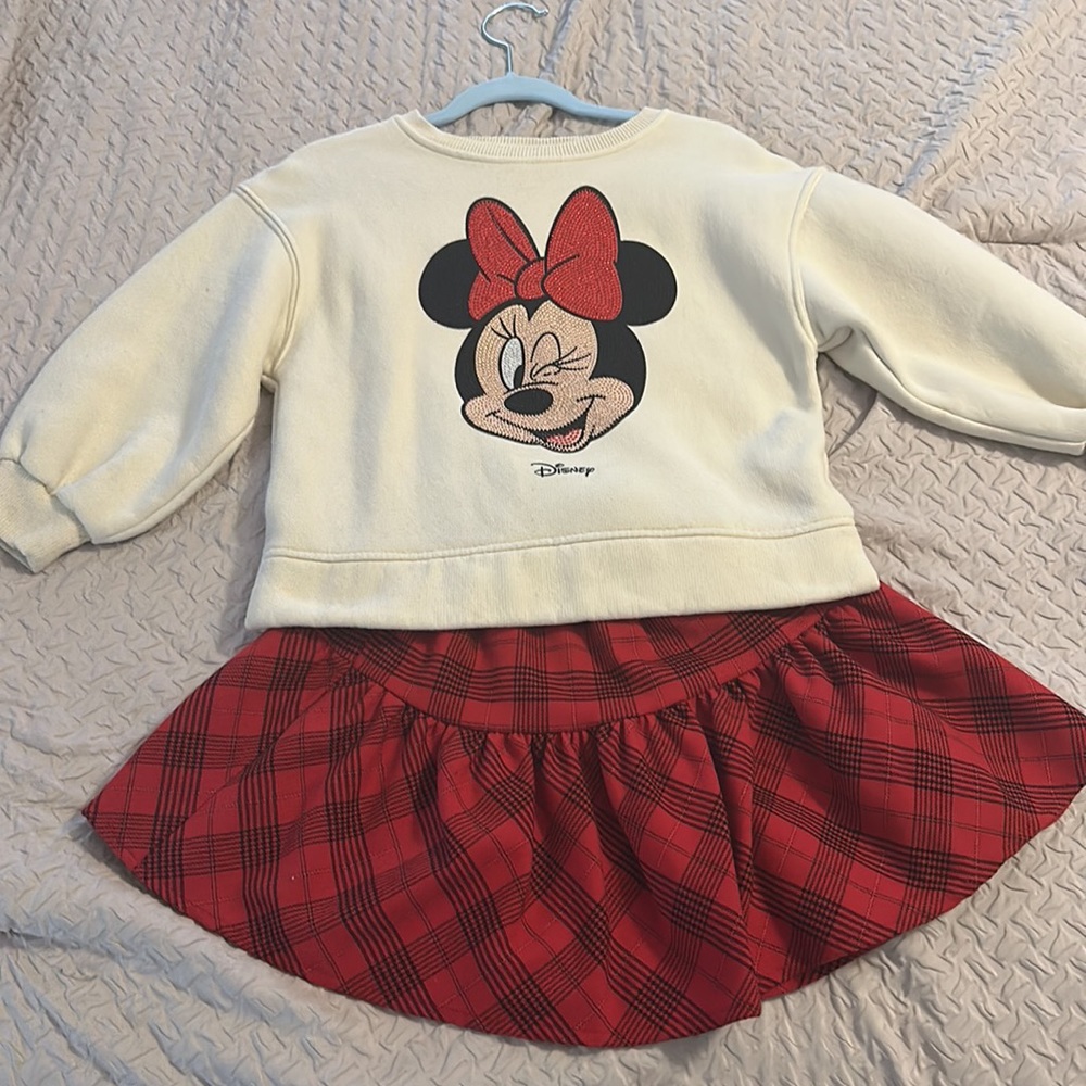beautiful set of my Mimi mouse